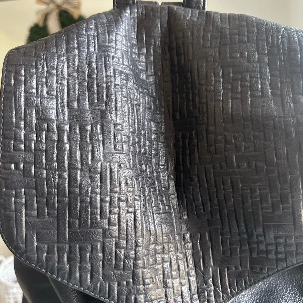 Black Women's Leather Backpack with Textured Flap